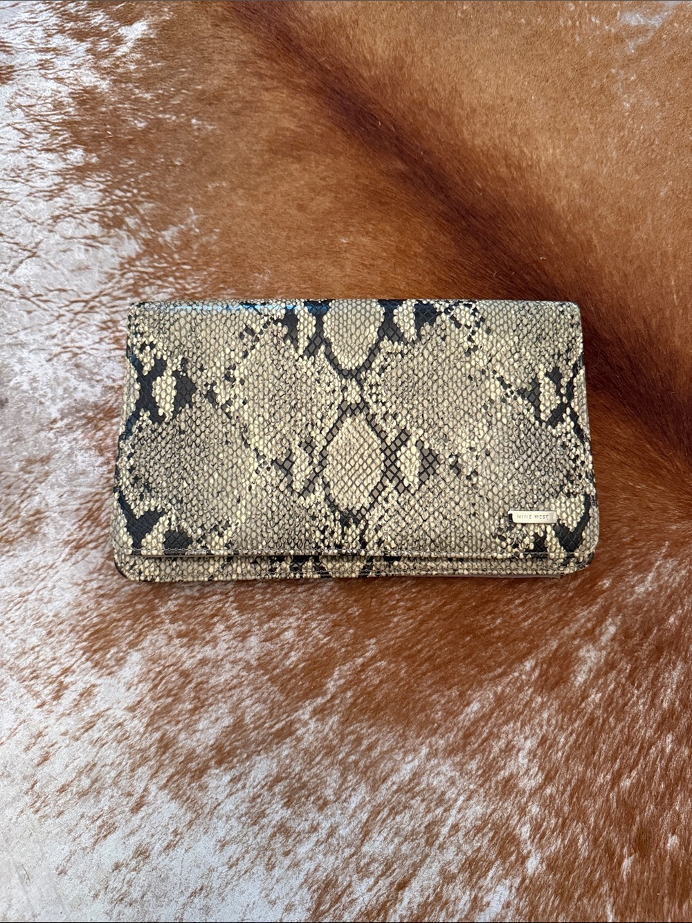 Nine Wear Snake-Print Clutch